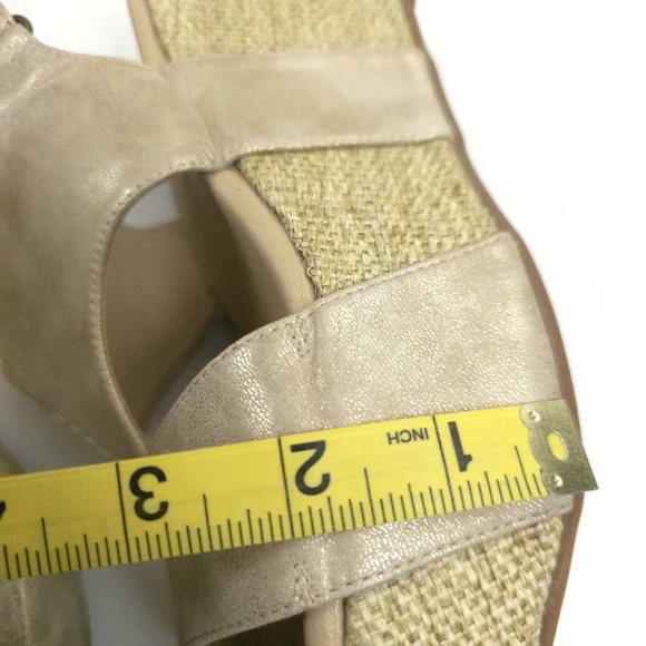 Antelope Metallic Gold Wedge Sandals - Women's 38 - Picture 6 of 12